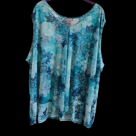 Catherines Tops - Catherines Sleevless Blue Floral Tunic Top. Size 5X US. NWT.